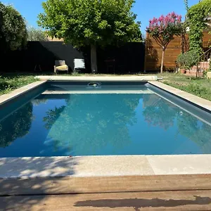  Appartement Lou Sabai Au Pied Des Dentelles De Montmirail, Piscine Partagee