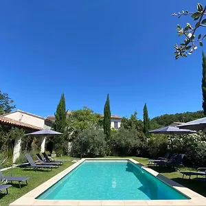 Hébergement de vacances Le Jardin De Lau